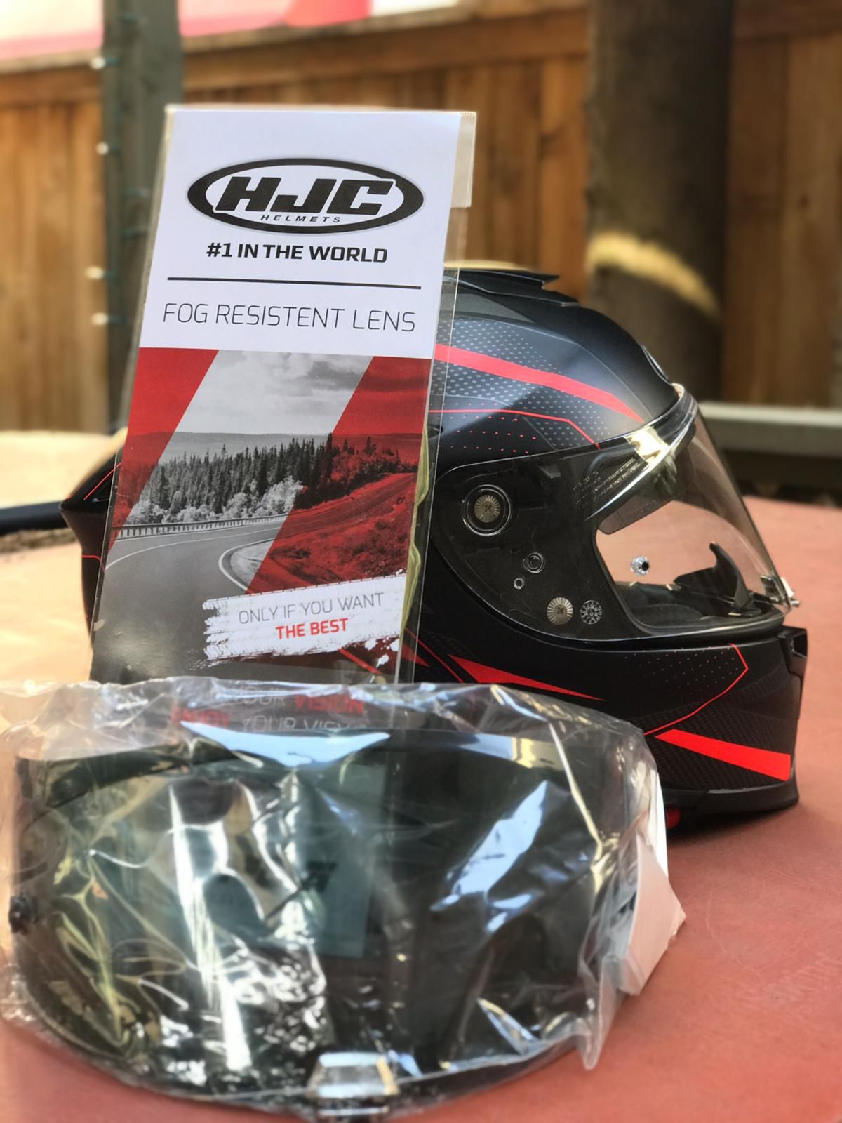 HJC F70 Helmet MEDIUM