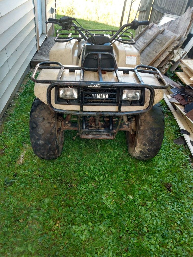 87 Yamaha Moto 4 250