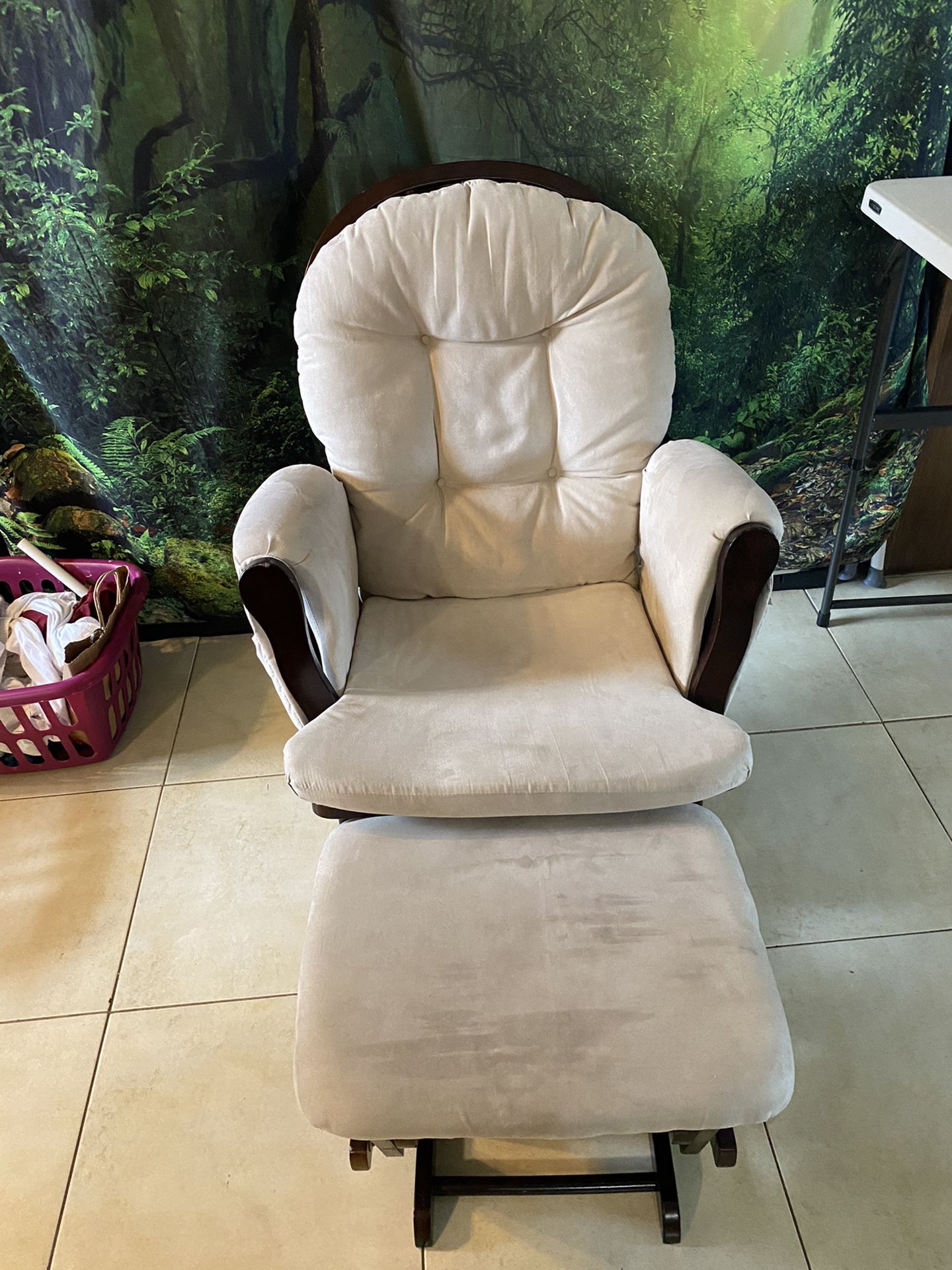 Excellent Rocking Chair With Ottoman! Offers Welcomed! 