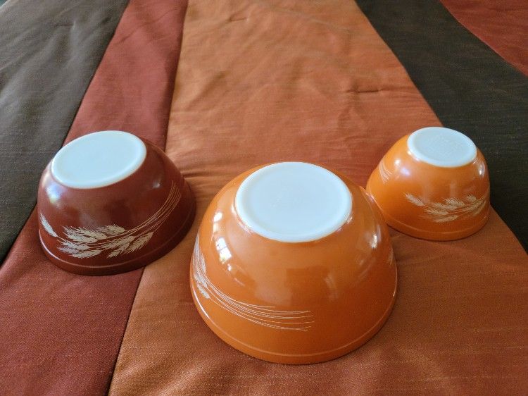 CORNING WARE PYREX BOWL SET
