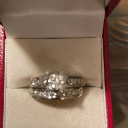Set Of 14k Gold And Diamond Wedding Rings  Thumbnail