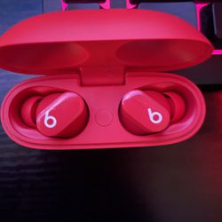Beats Buds Red Color Thumbnail