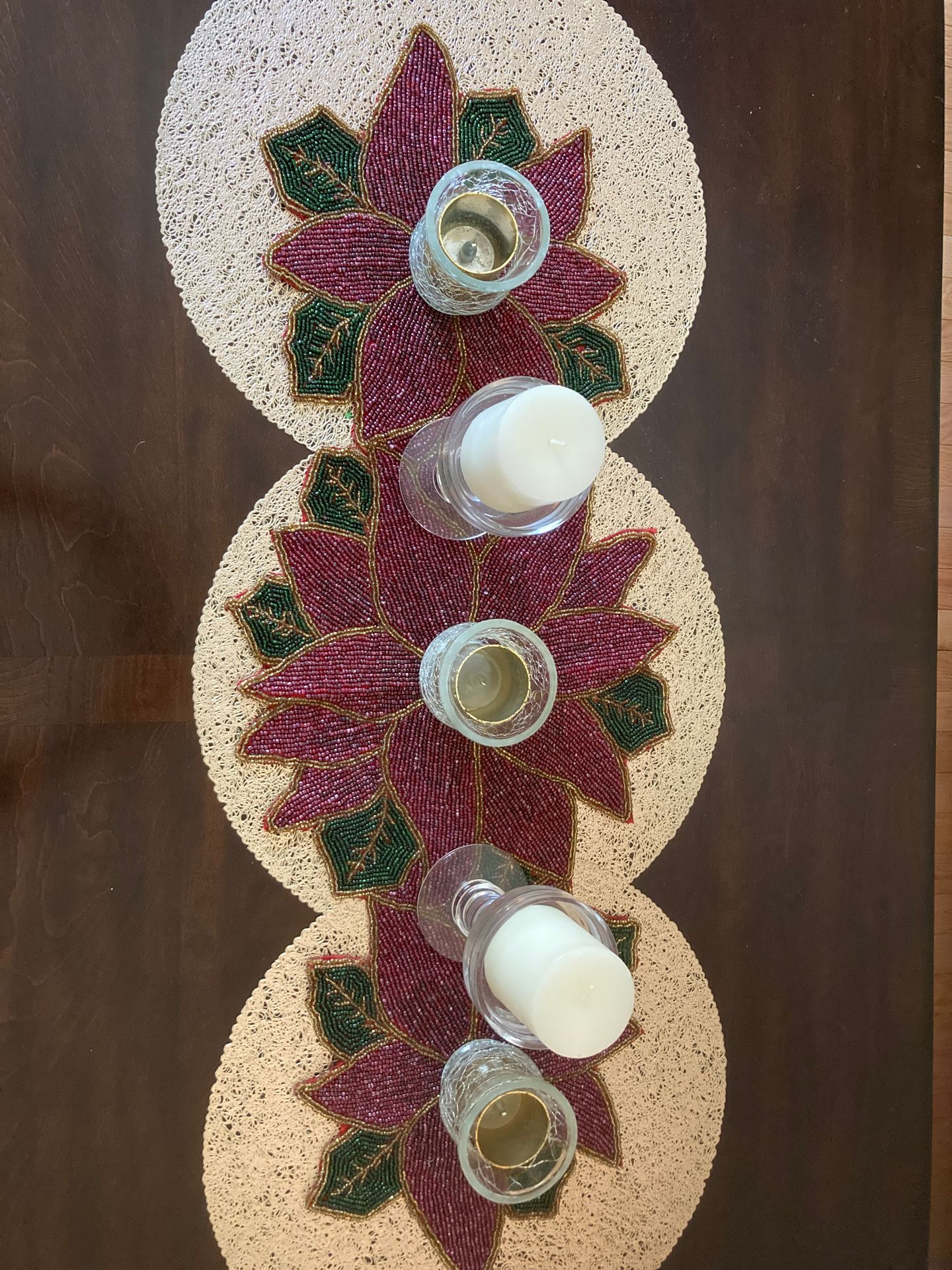 Beaded green and red table runner