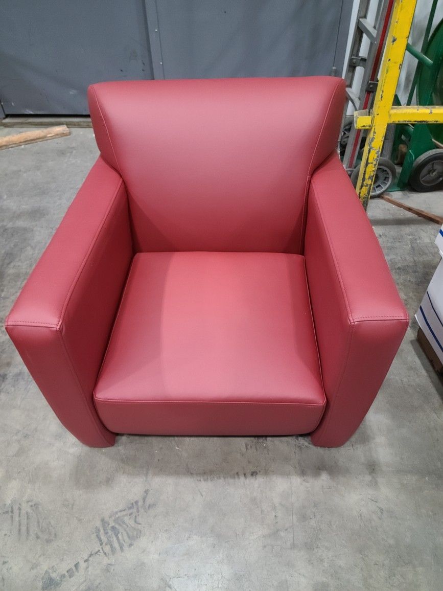 RED LEATHER CHAIRS & SOFA SET