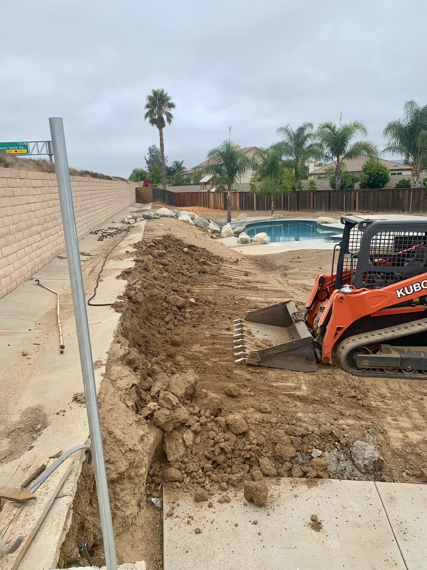Skid Steer, Kubota, Bobcat, John Deere, Grading, Tractor