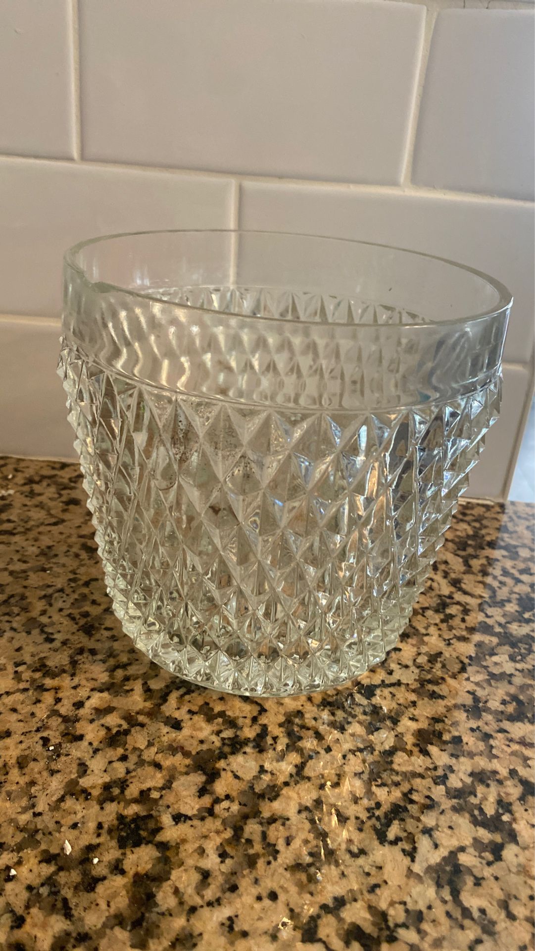 Glass vase