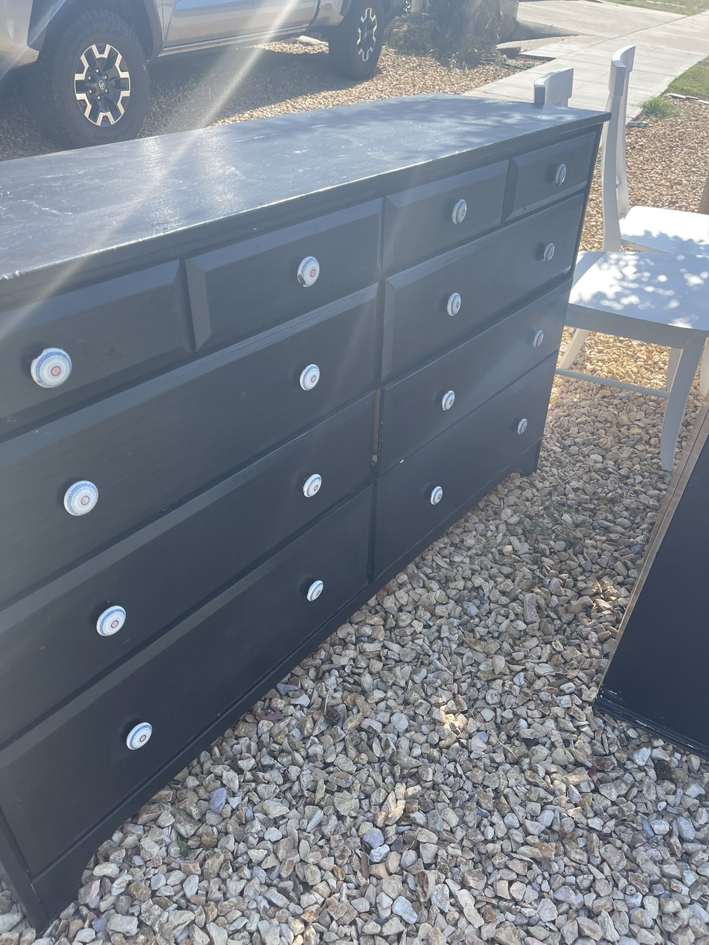 2 Matching Dressers