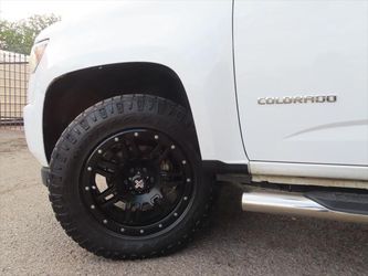 2015 Chevrolet Colorado Thumbnail