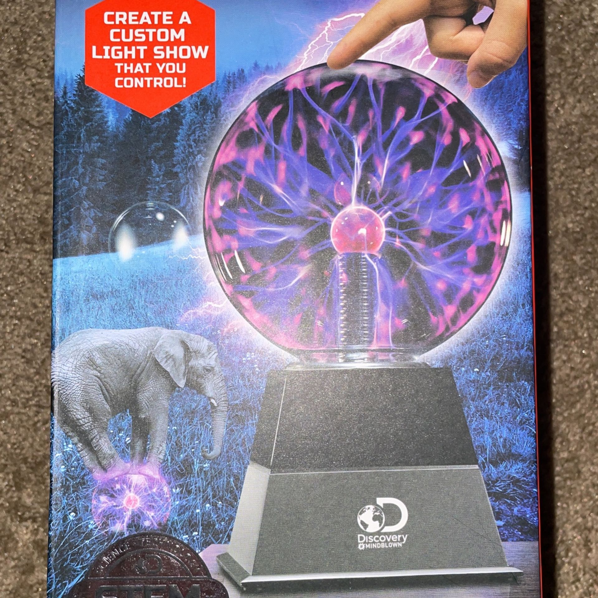 Discovery Plasma Glove Display Of Electricity