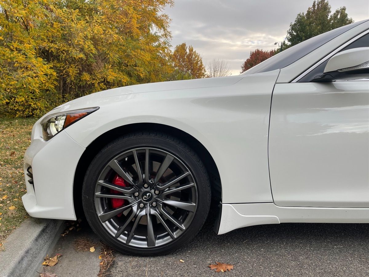 2017 INFINITI Q50