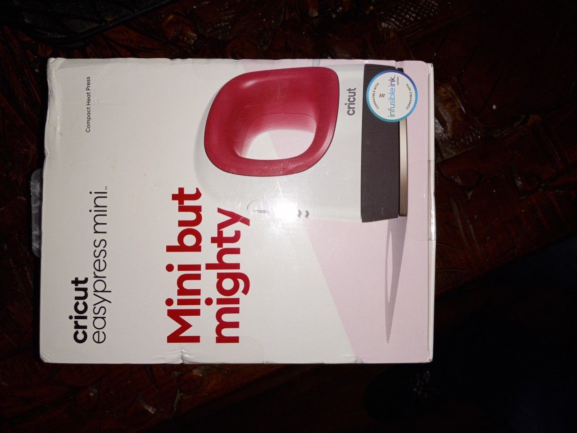 Cricut Easy Press Mini