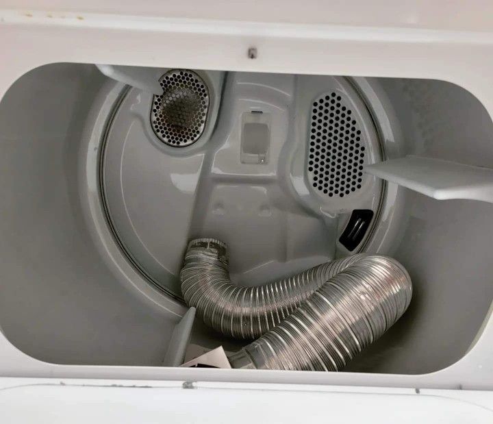 Kenmore Top Load Washer w/Triple Action Impeller/ Kenmore Electric Dryer with Steam Refresh