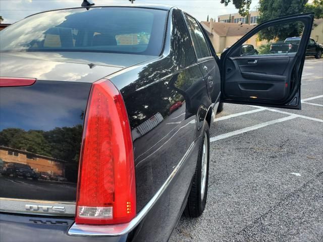 2009 Cadillac DTS