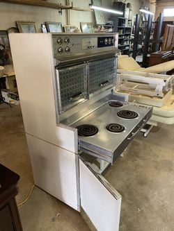 Working Frigidaire Flair Vintage Oven Stove  Thumbnail