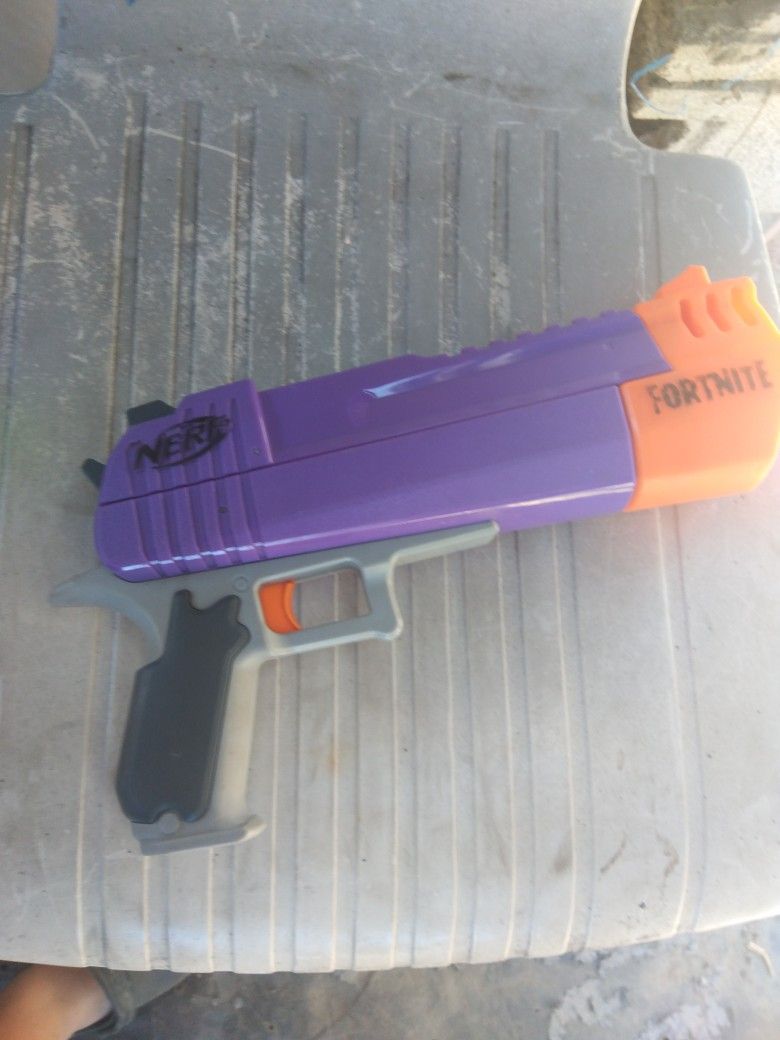 Nerf Guns And Ammo With No Bullets