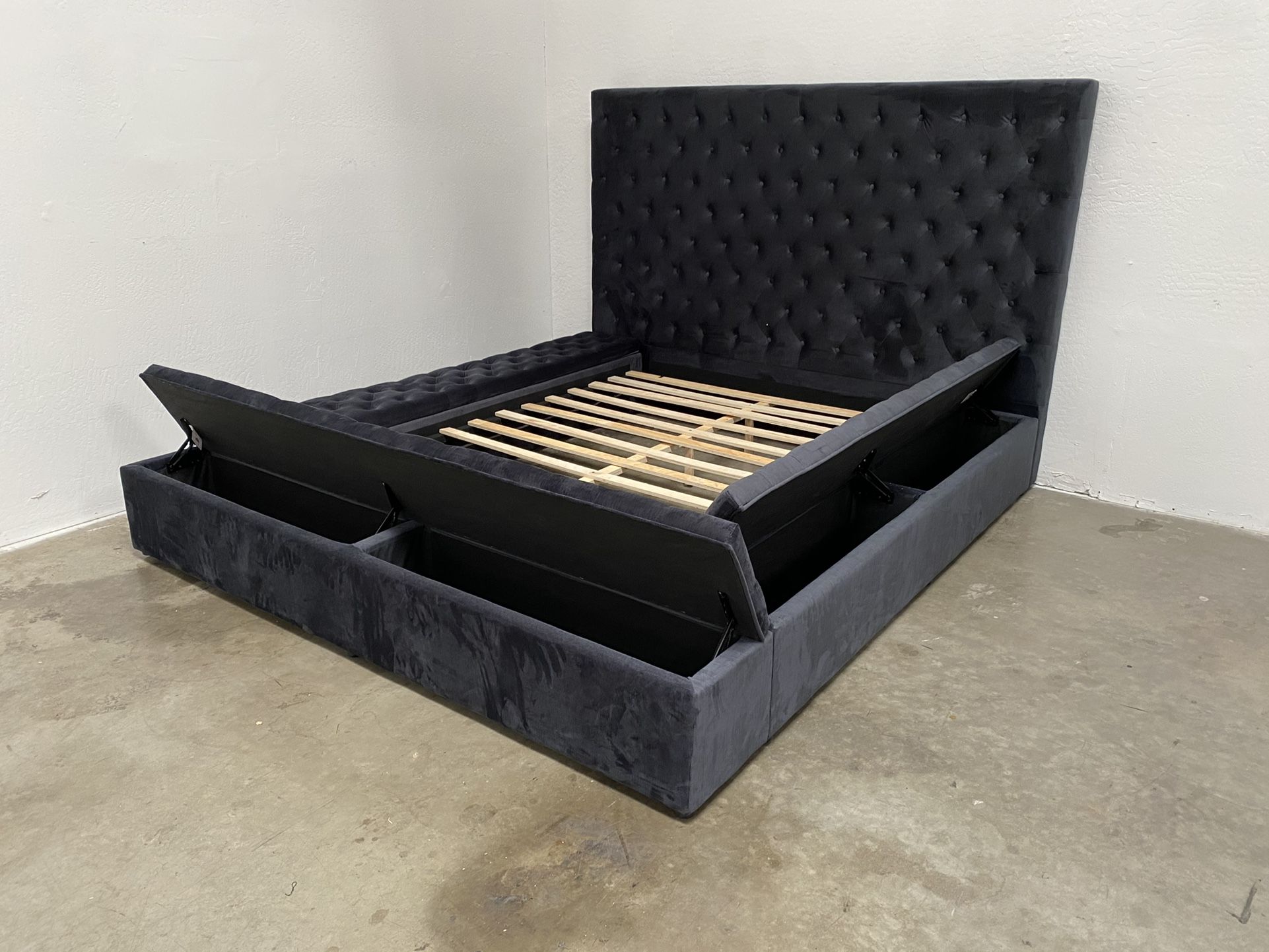 Queen Bed