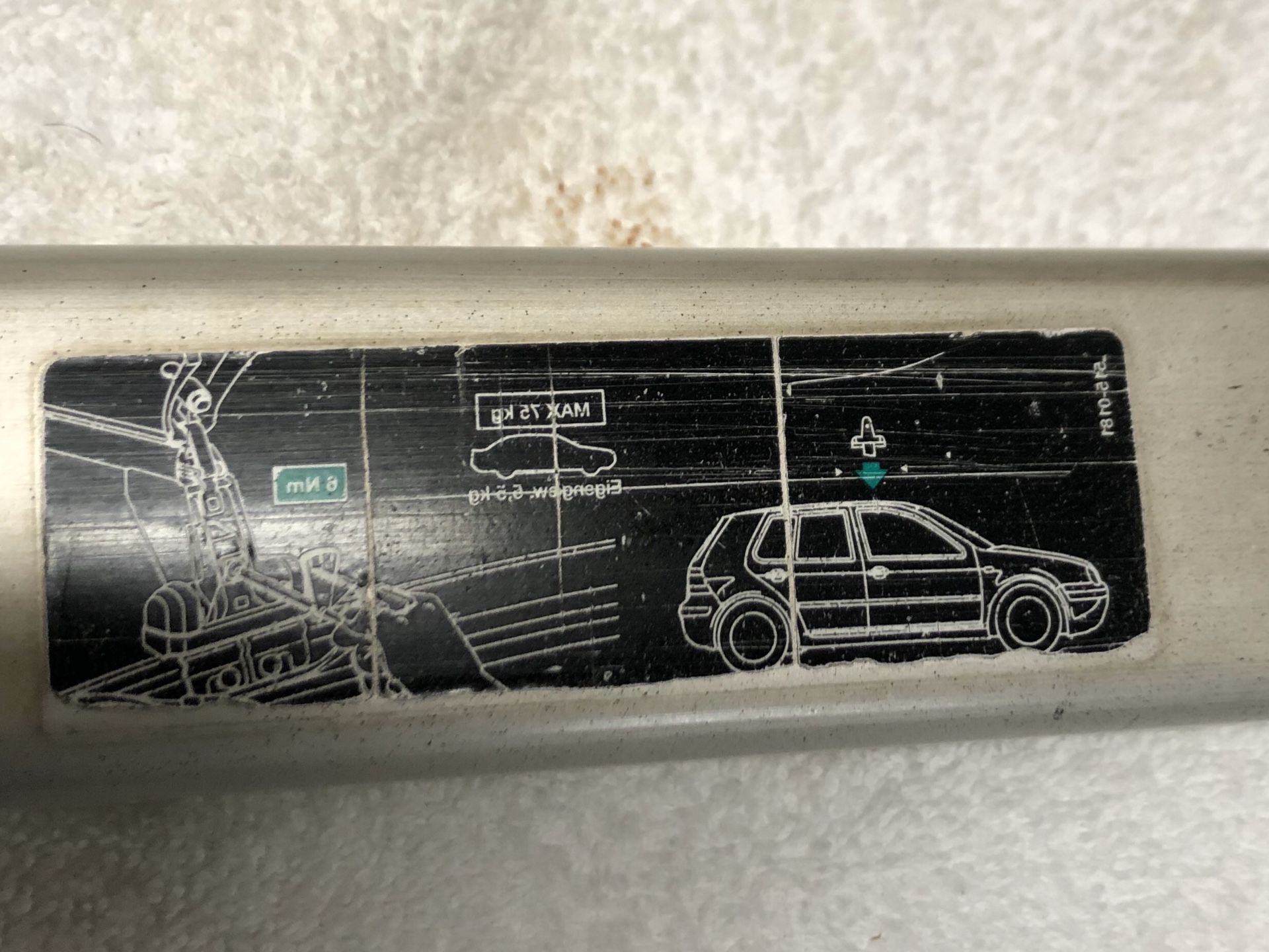 OEM VW THULE roofrack for MK4 Golf, Jetta, beetle, Gti, R32 for Sale