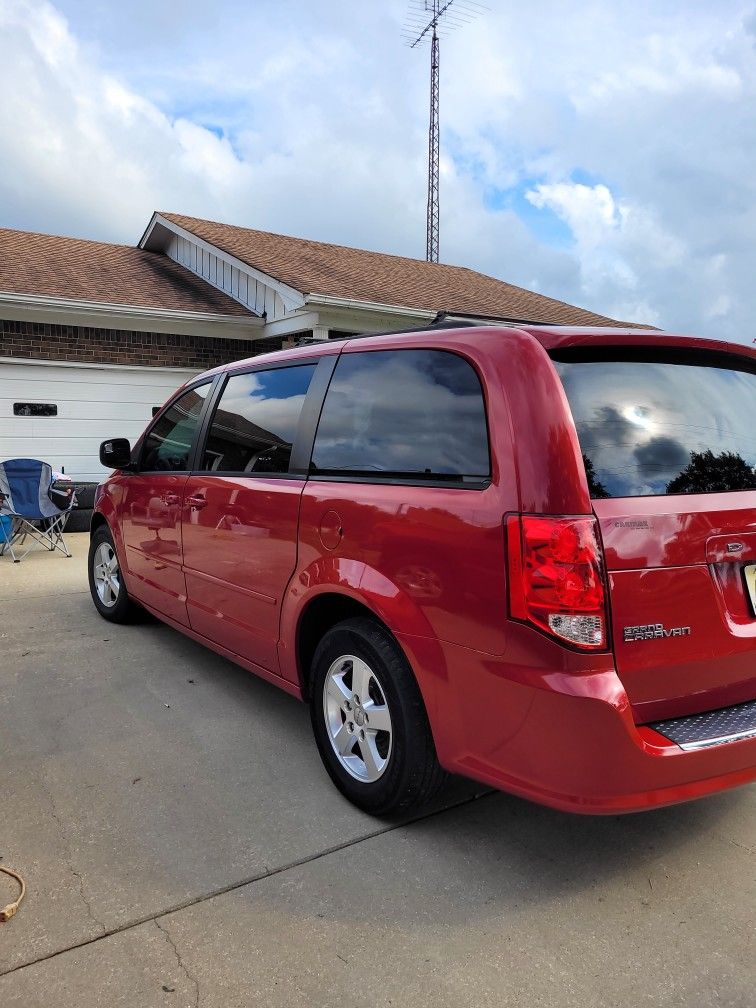 2013 Dodge Grand Caravan
