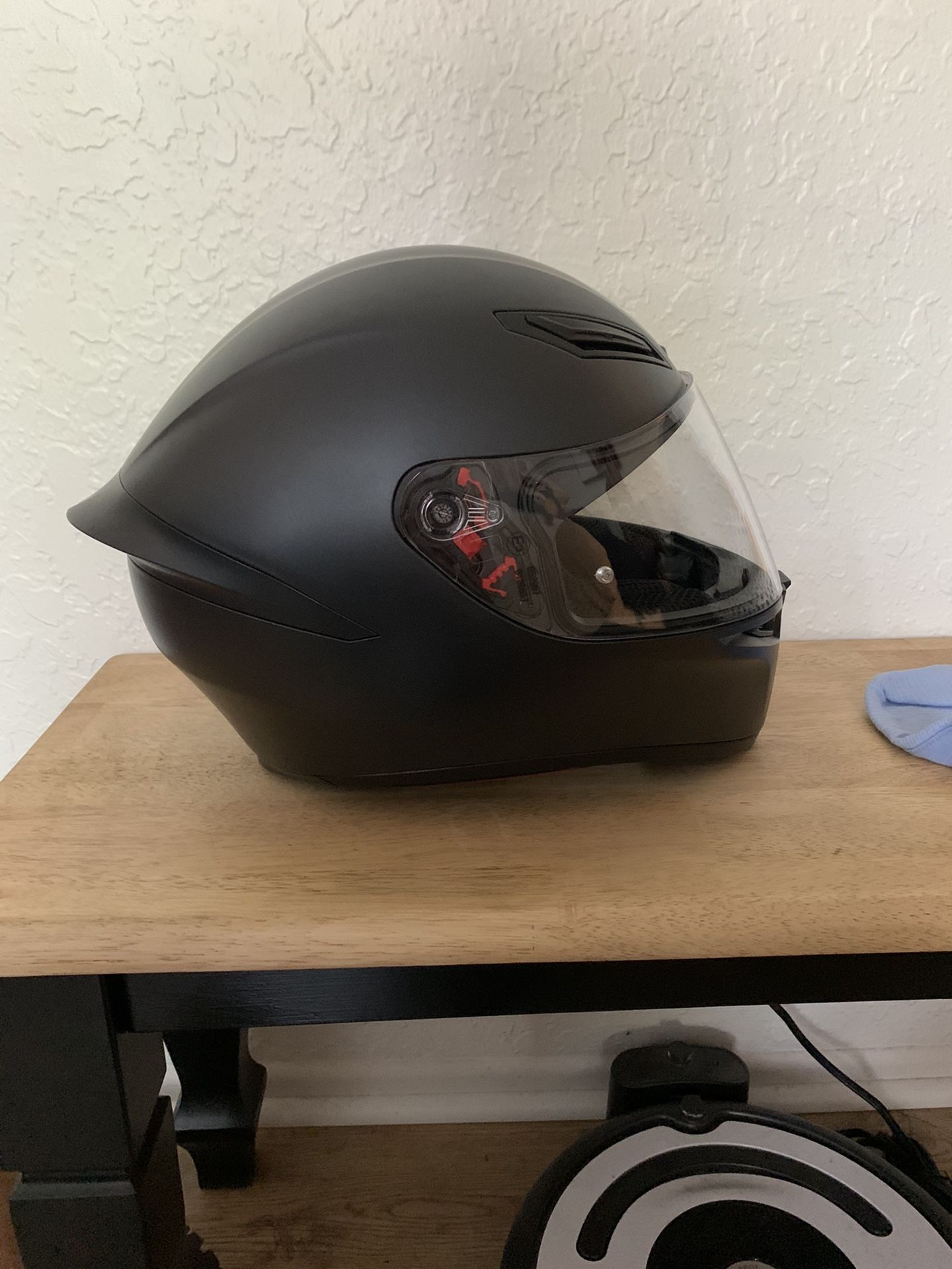 Women’s Motorcycle Gear - Helmet, Gloves, Jacket