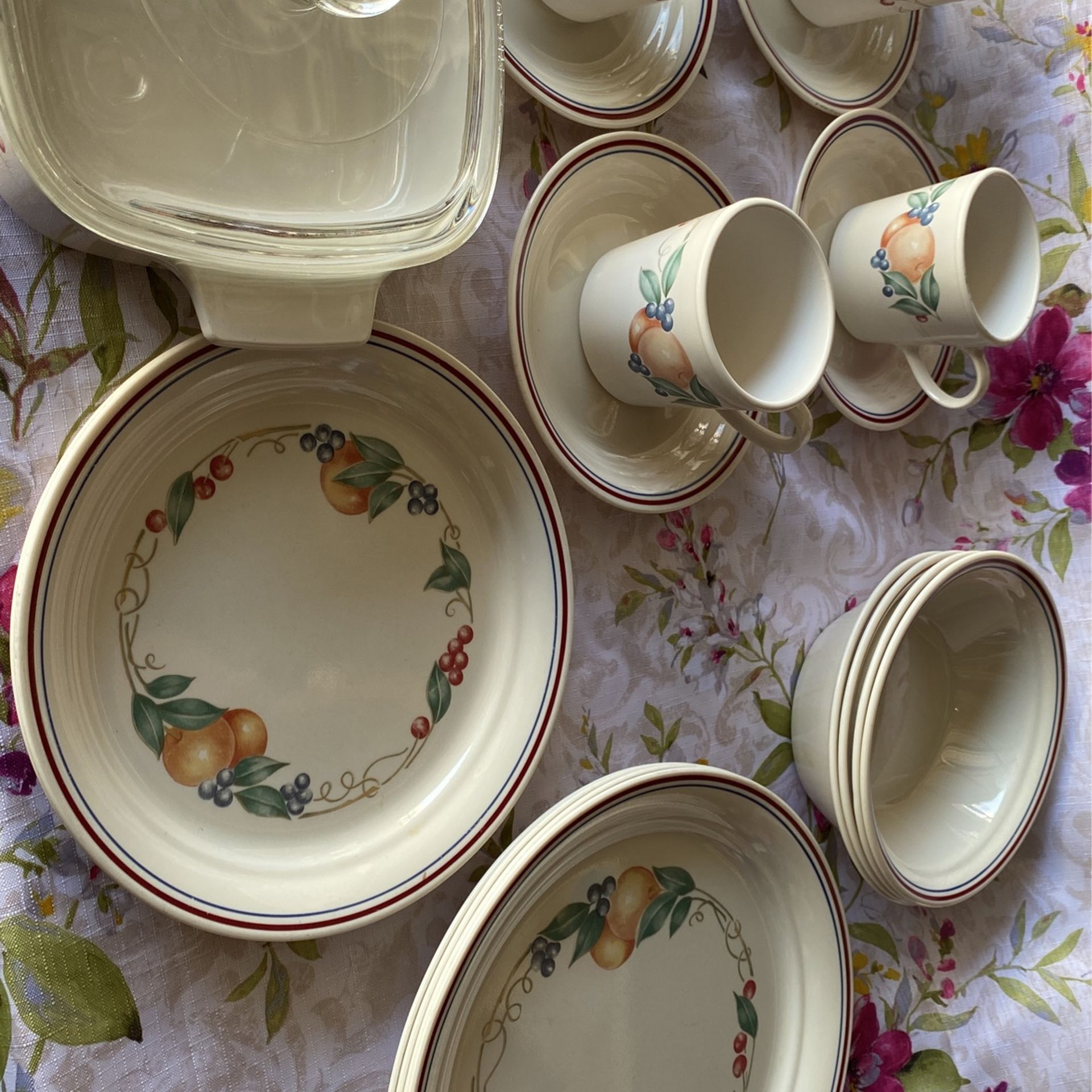 Corelle/Corningware 20 Pc. Set