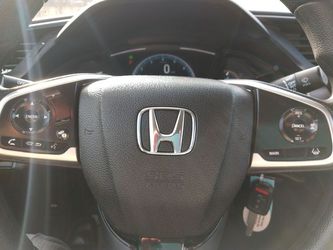 2020 Honda Civic Thumbnail