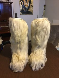 Fur Boots Thumbnail
