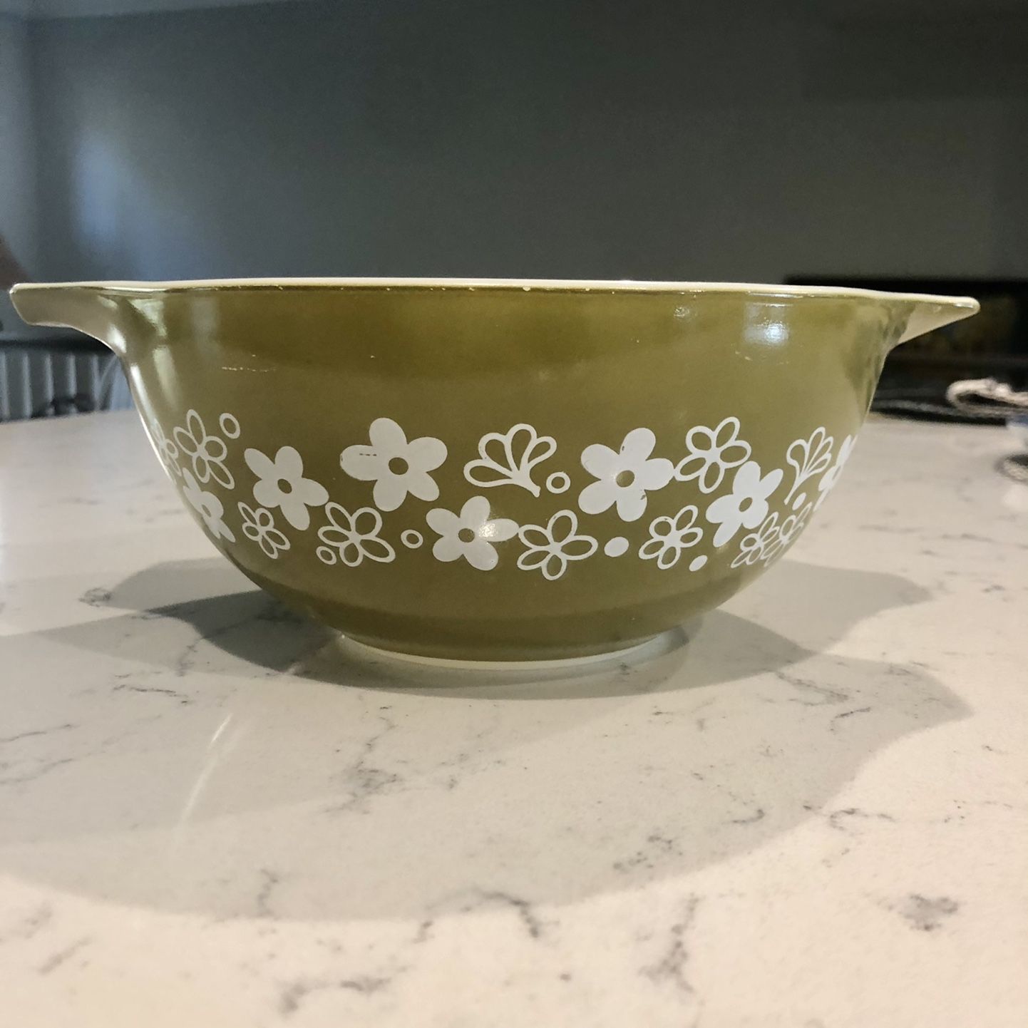 Vintage Pyrex Crazy Daisey #442
