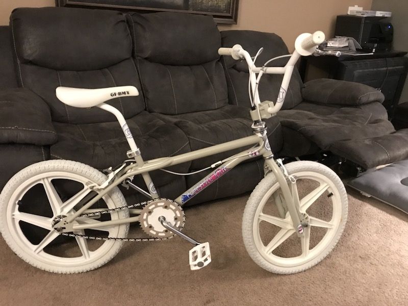 1986 Gt Pro Freestyle Tour Freestyle Bmx For Sale In Peoria Az Offerup