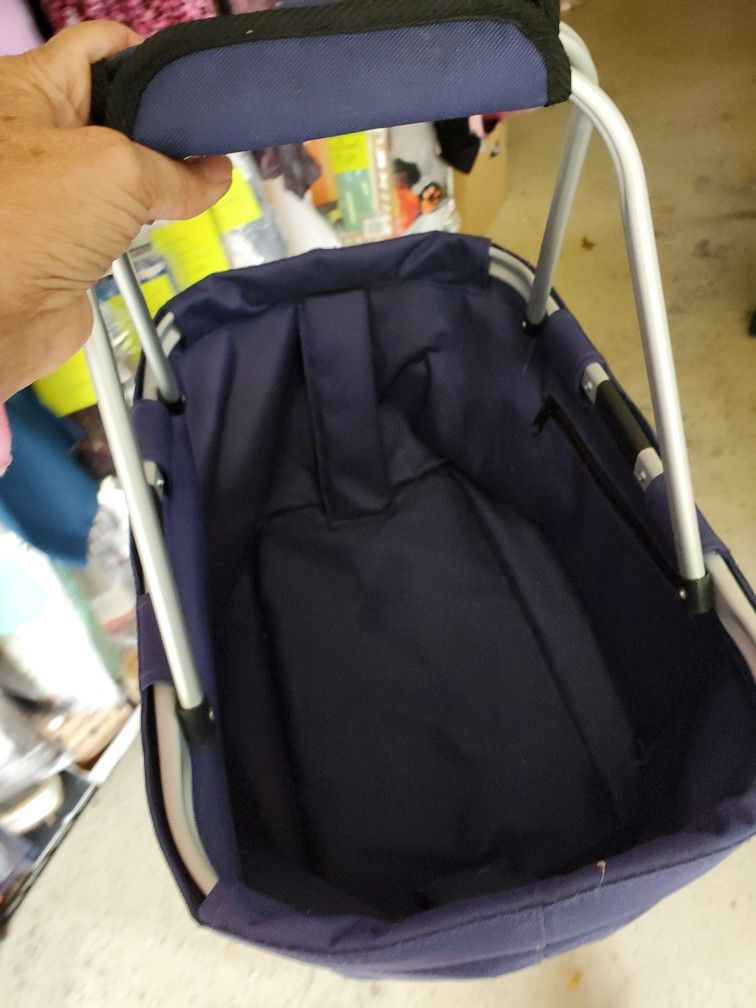 Basket Tote W Handles