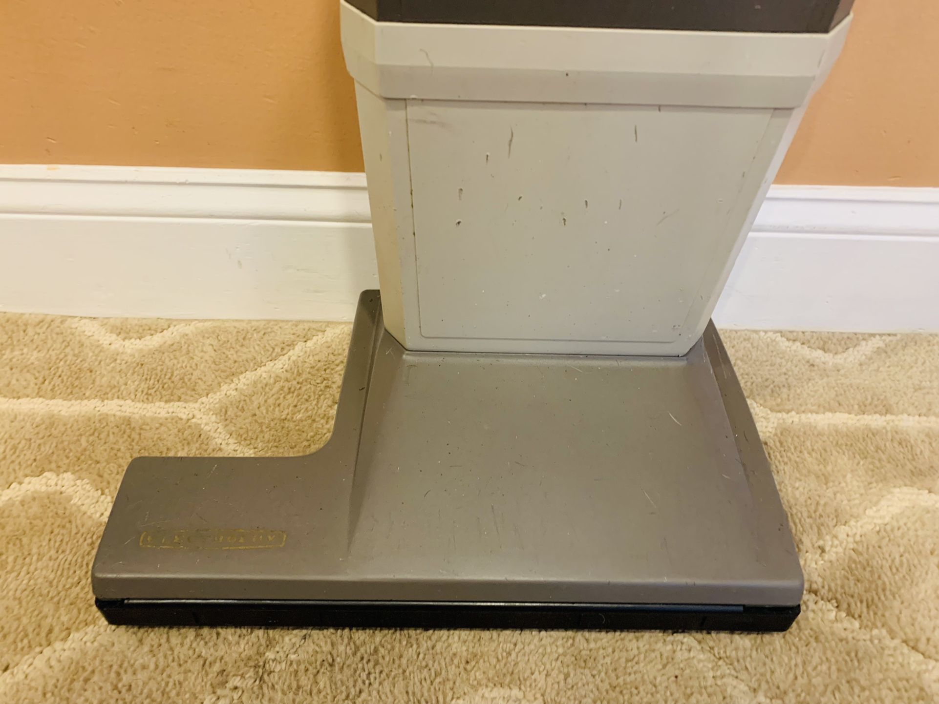 Electrolux Advantage series Vacuum Cleaner