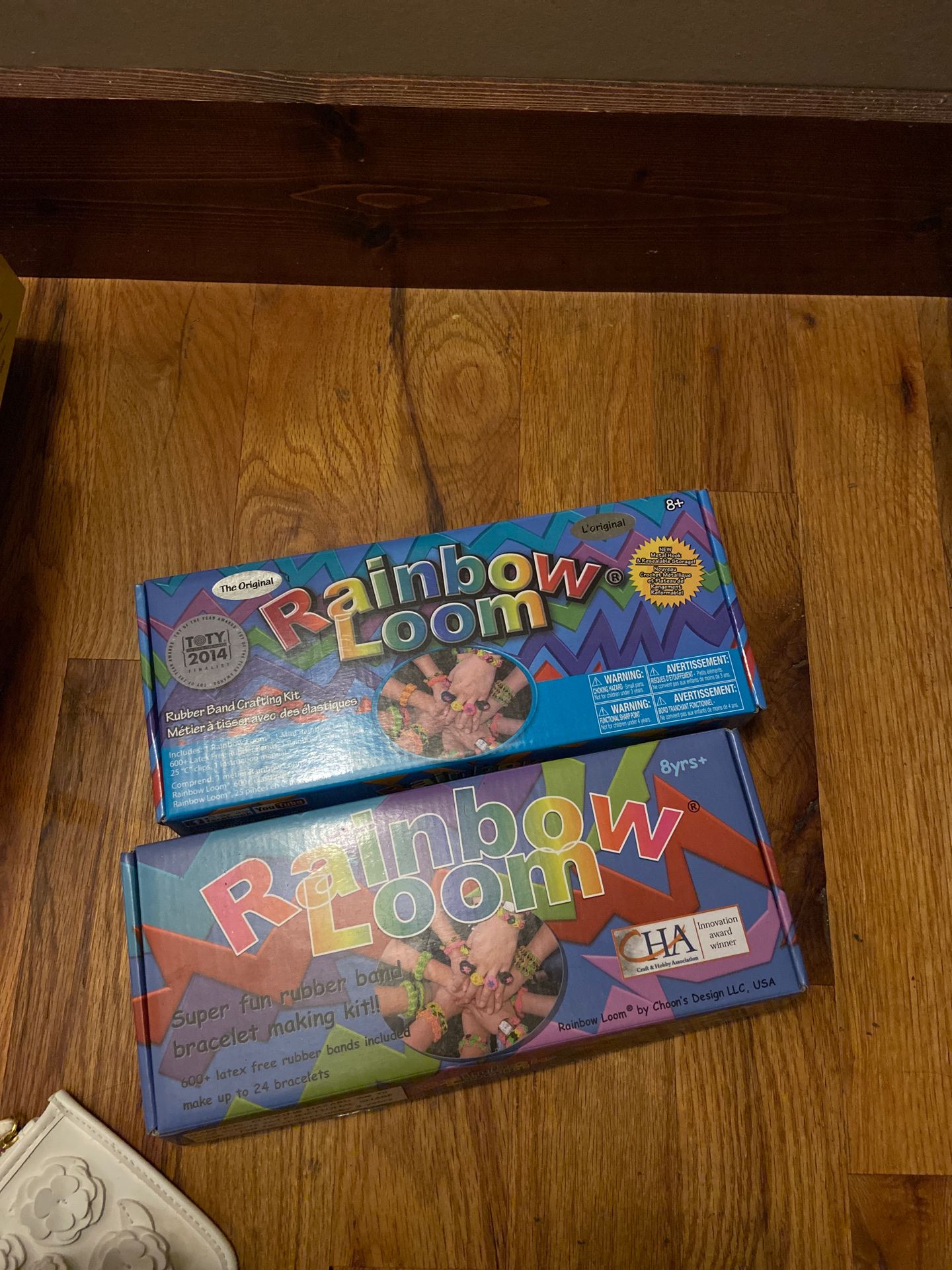 Rainbow loom