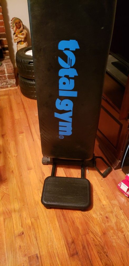 Exercise Equipment Total Gym. This Is One Of The First Total Gym sold. 1995 Brought