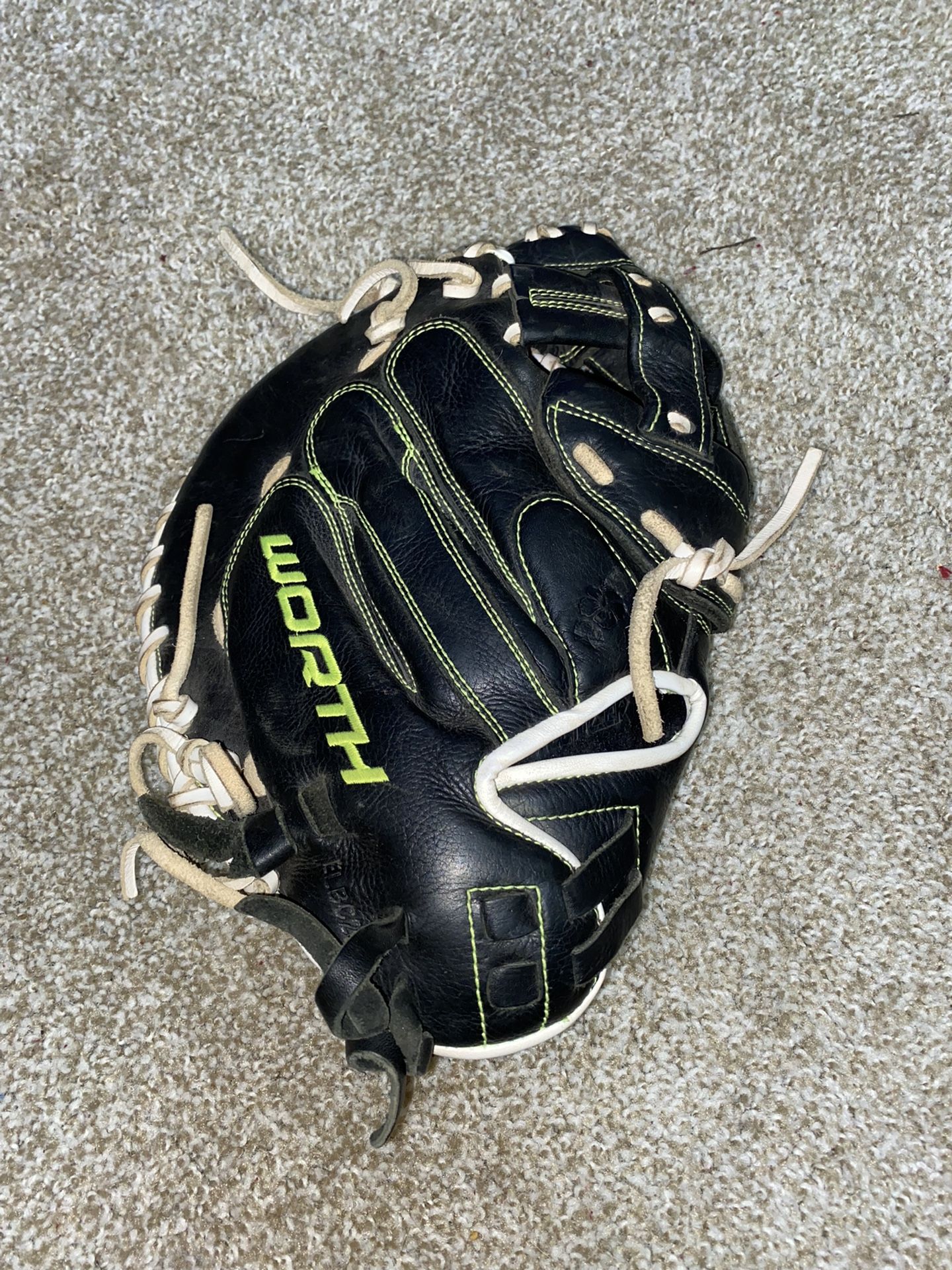 Softball Catchers Mitt