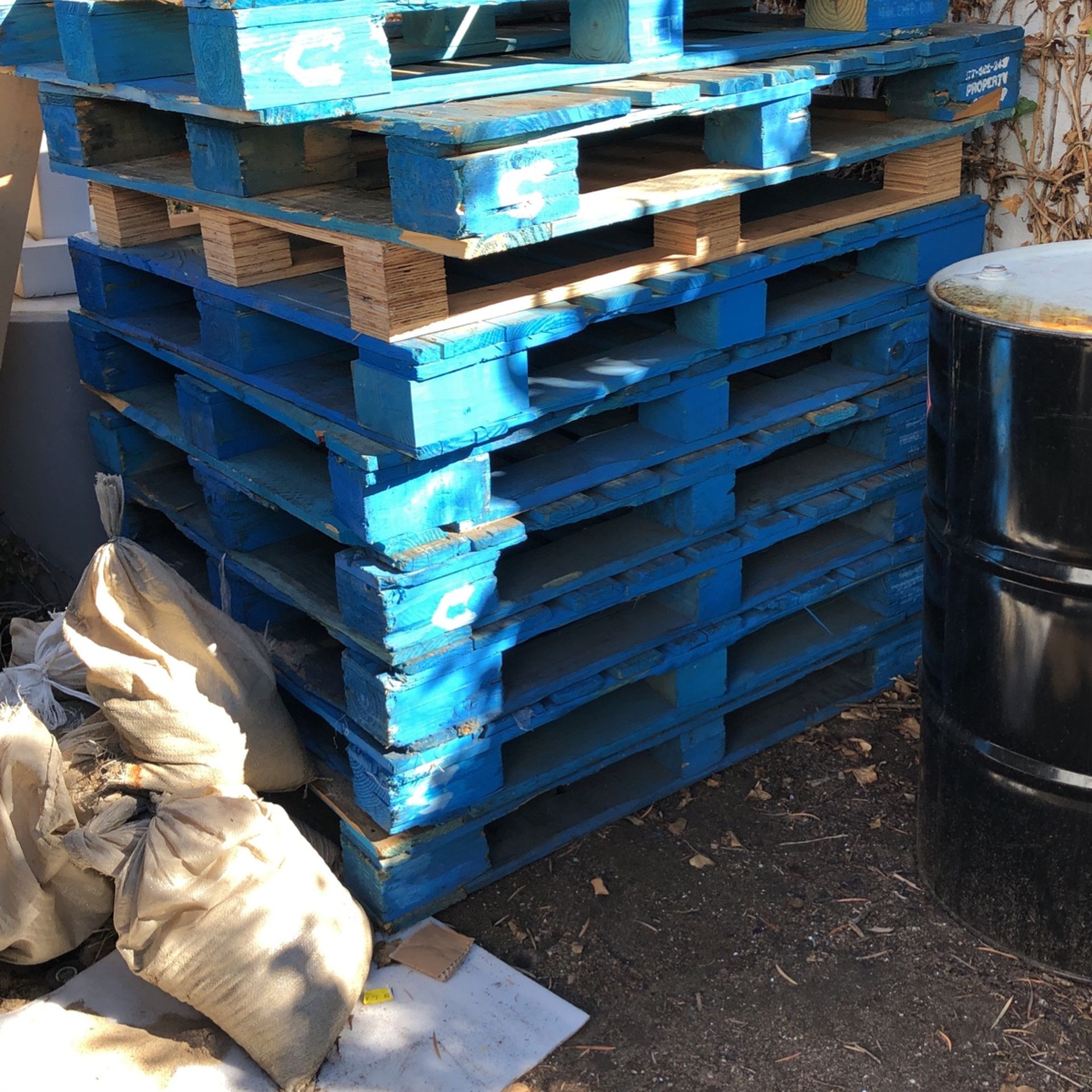 Free Pallets