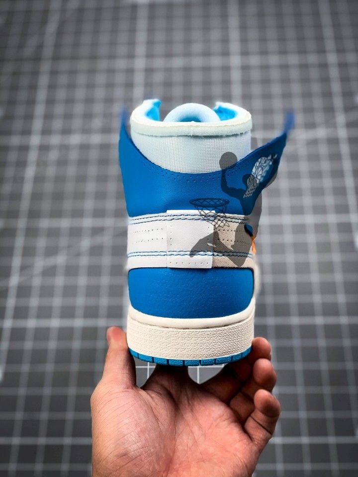 Jordan 1 Retro High Off-White University Blue Never Used