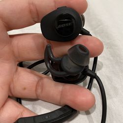 Bose Headphones  Thumbnail