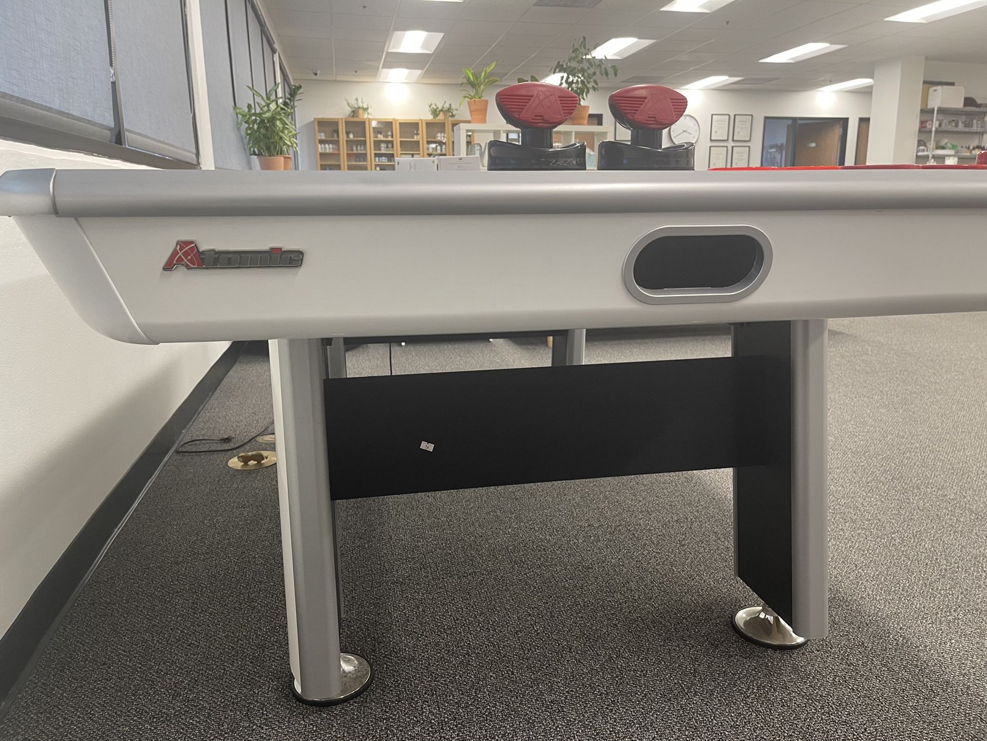 Air Hockey Table