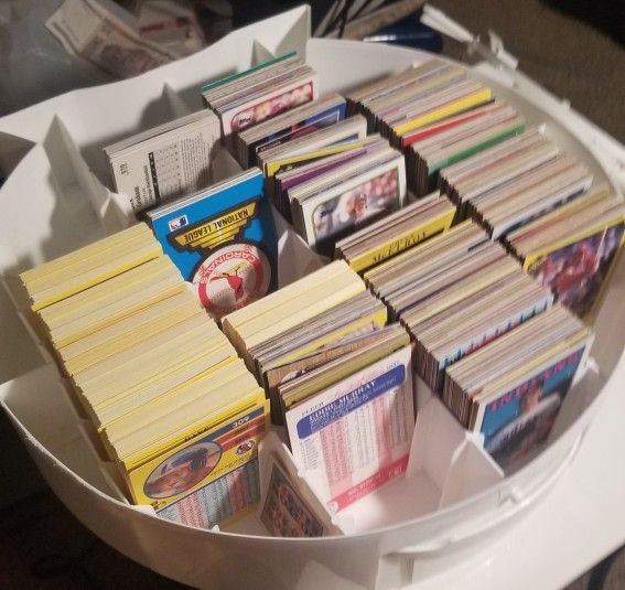 Baseball Basketball Football Hockey Cards 1(contact info removed)