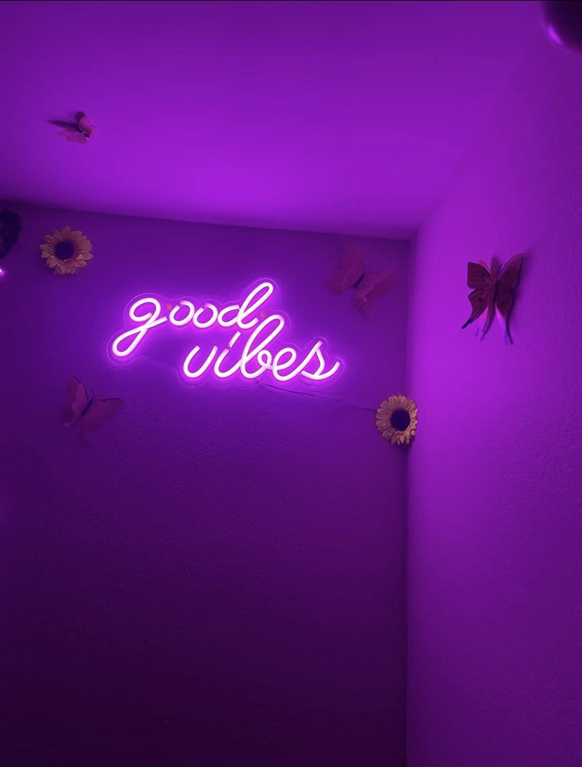 Pink Good Vibes Neon Sign & Tapestry & wall holder  frim price