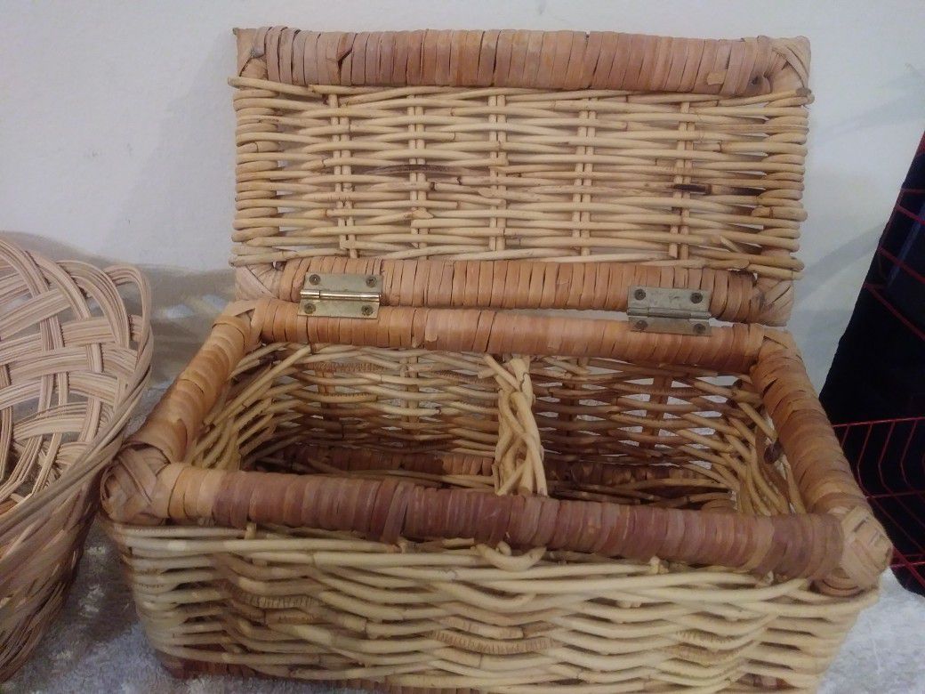Wicker Baskets - All 3 for $6!  Like NEW