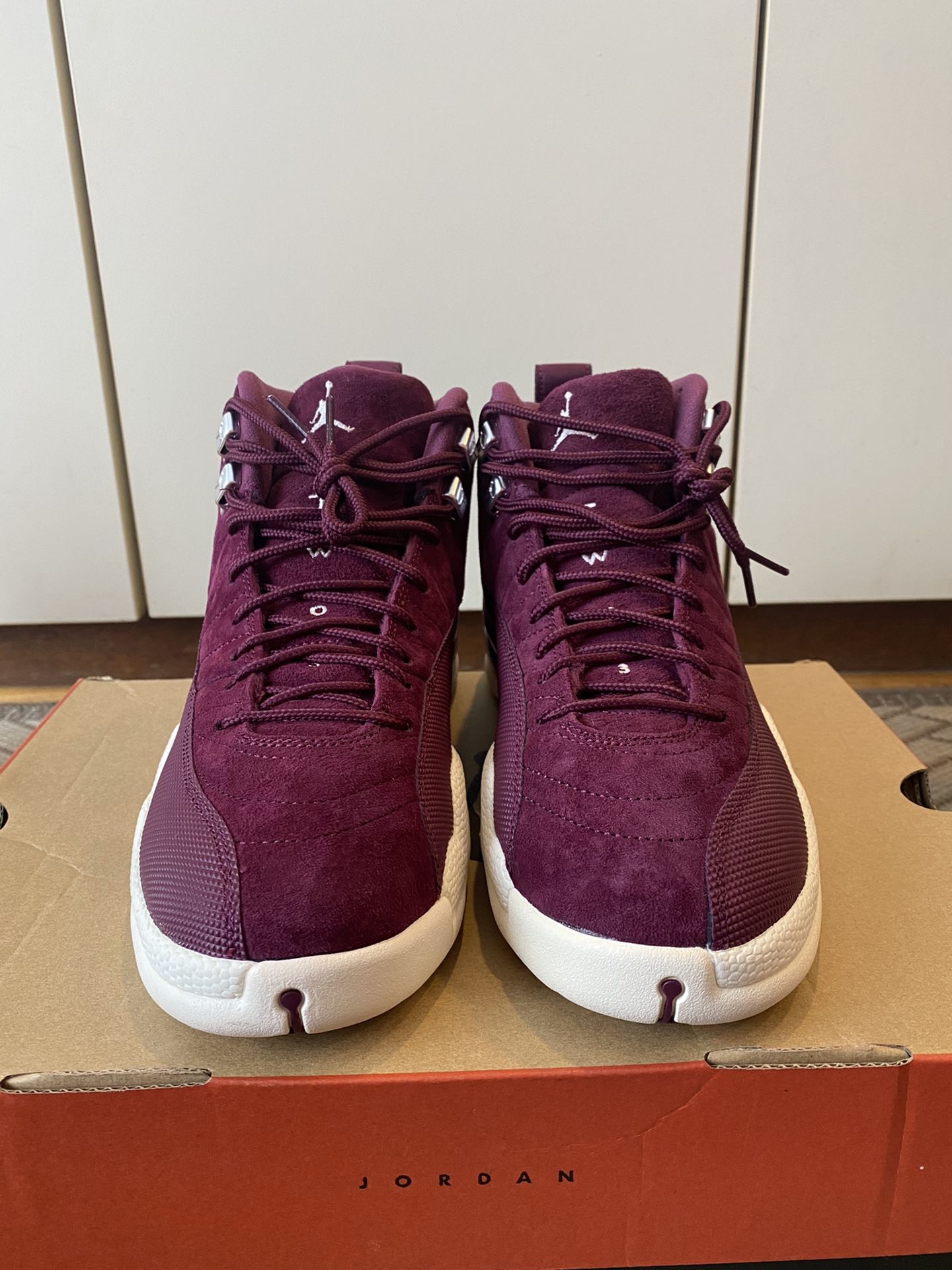 Jordan 12 Retro Bordeaux