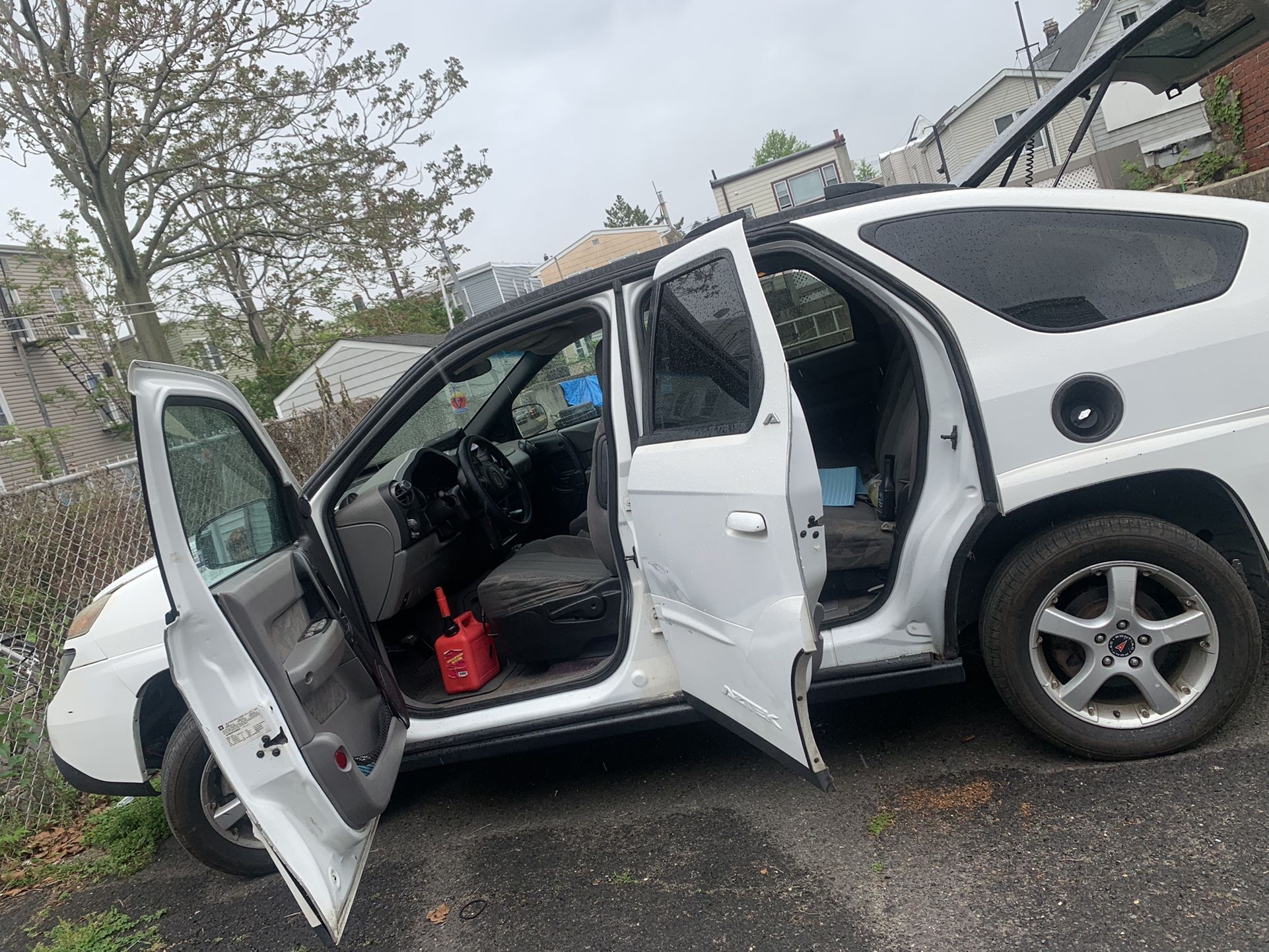 2002 Pontiac Aztek 127miles