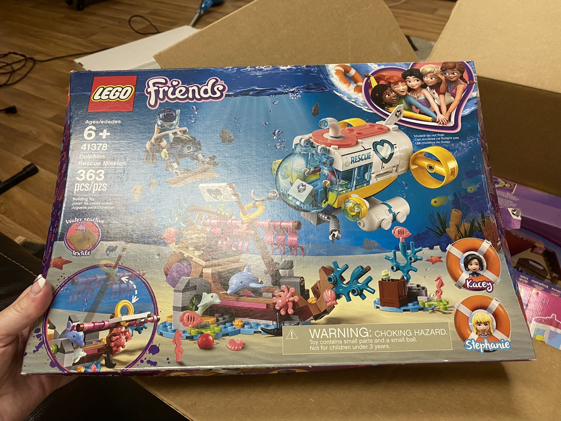 11 Lego Friends and 1 Lego Disney