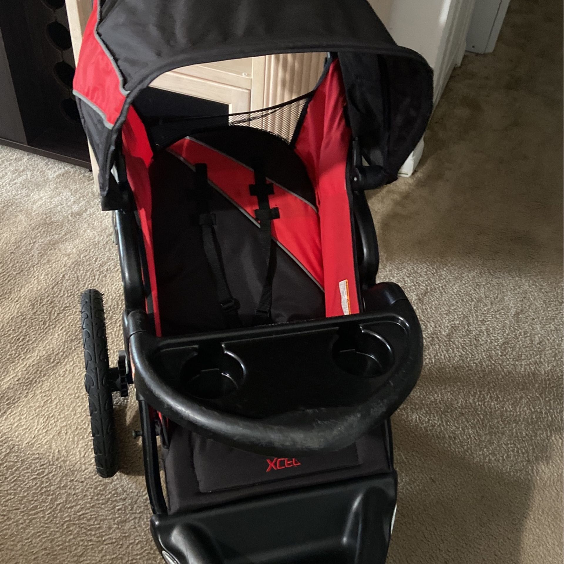 Baby stroller in very good condition