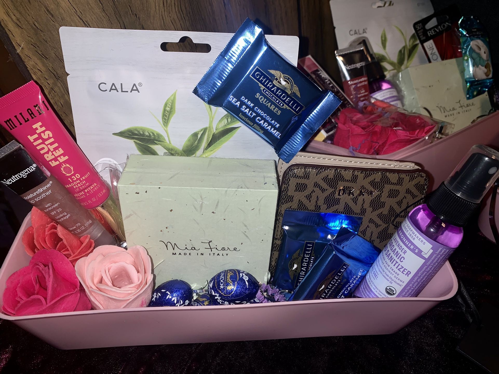 !!ADULT EASTER BASKETS!! Prices Vary!