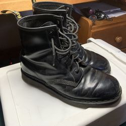 Dr. Martens 1460 boots Thumbnail