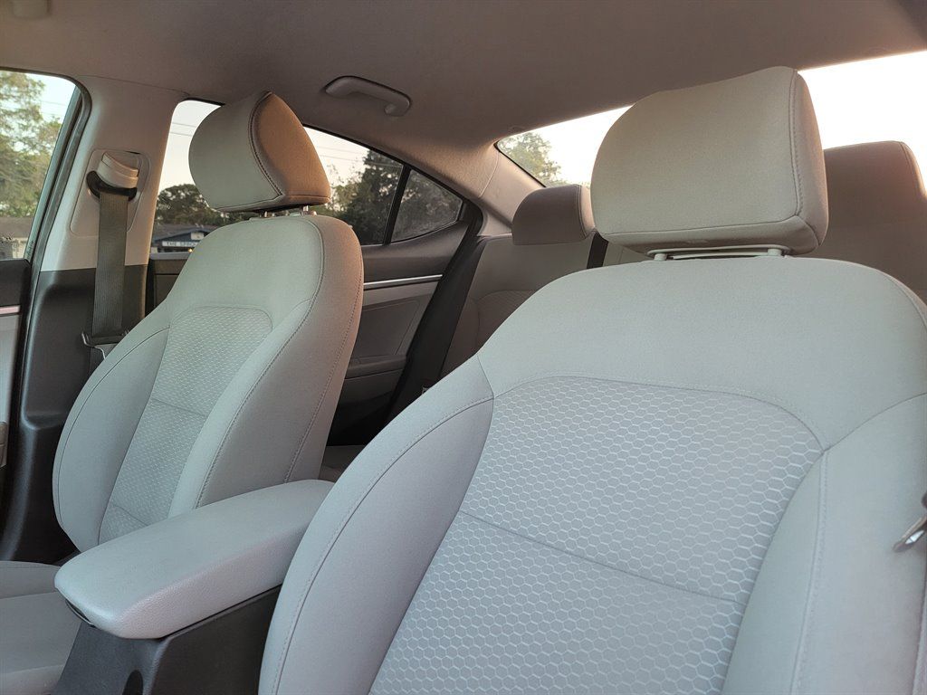 2019 Hyundai Elantra
