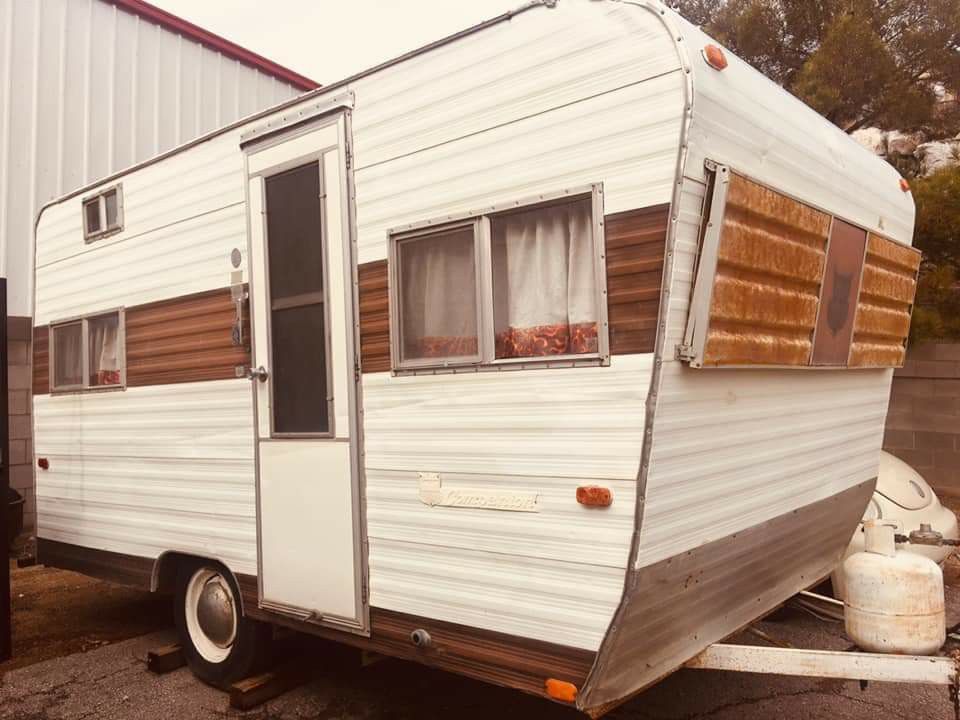 1971 Kit Companion Travel Trailer – FNUYV