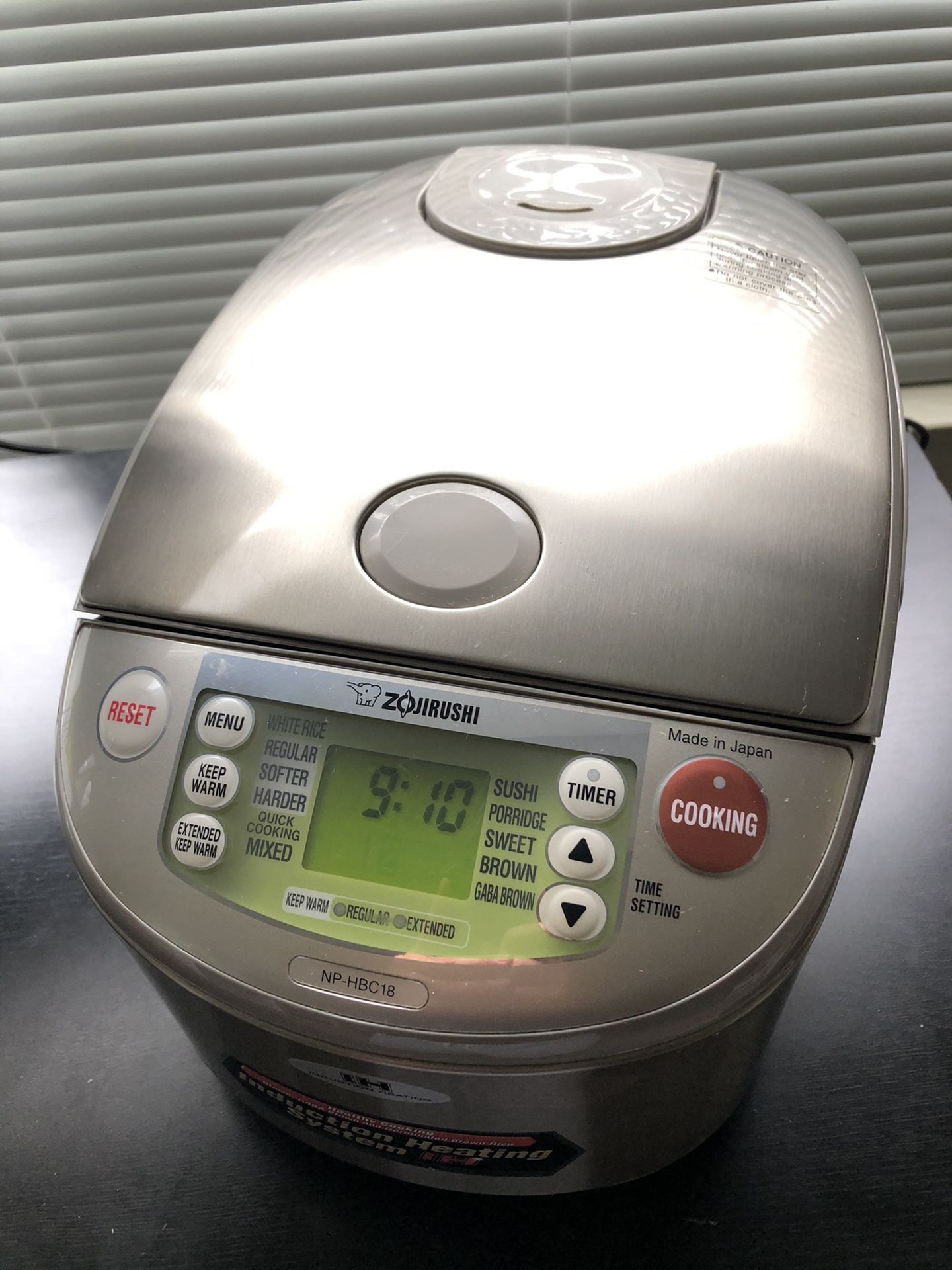 Zojirushi 10 cup IH Rice Cooker NPHBC18 for Sale in Los Angeles, CA