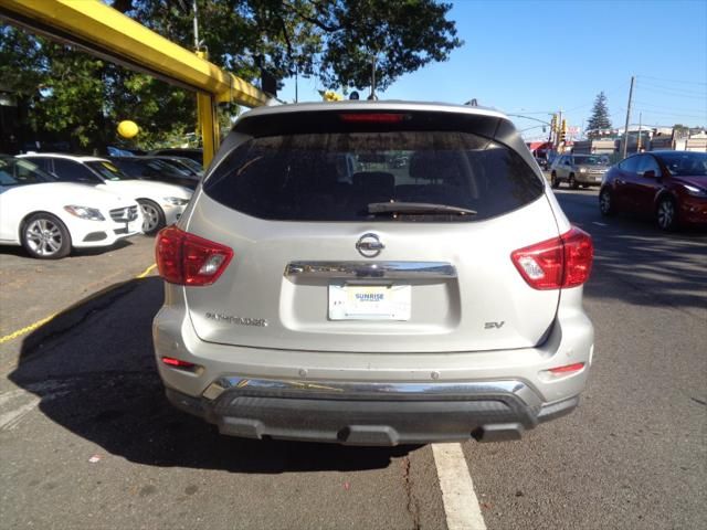 2017 Nissan Pathfinder